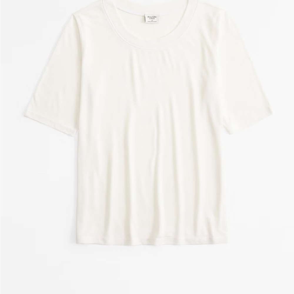Abercrombie & Fitch White Short Sleeve Tee